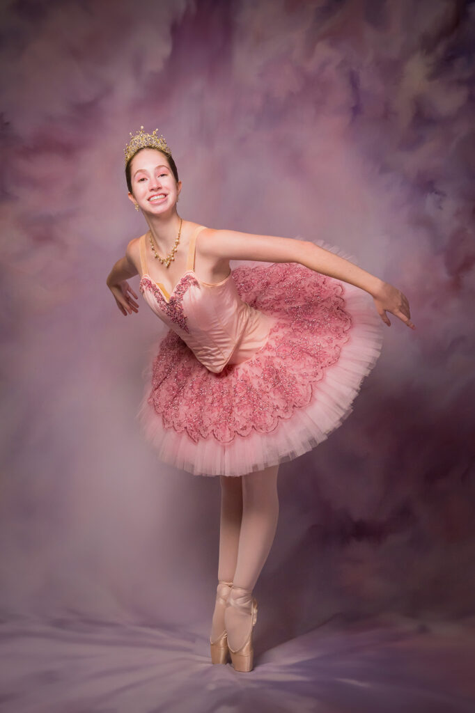 Dancer ballerina pointe shoes tutu pink nutcracker sugarplum fairy